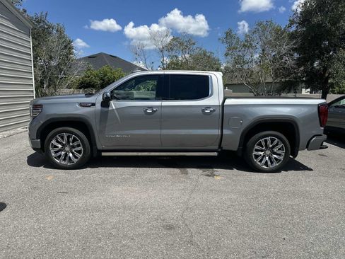 Used 2024 GMC Sierra 1500 Denali AWD/4WD image 3