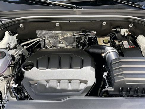 New 2026 Volkswagen Atlas Cross Sport SEL image 9