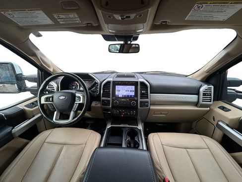 Used 2020 Ford F250 Lariat w/ Lariat Ultimate Package AWD/4WD image 13