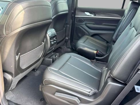New 2026 Jeep Grand Cherokee L Limited AWD/4WD image 6