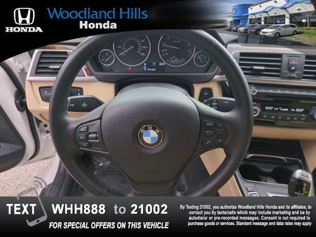 Used 2018 BMW 320i Sedan RWD image 10