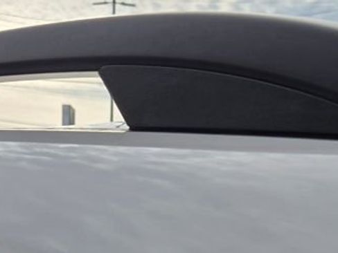 Used 2023 Mercedes-Benz GLB 250 image 6