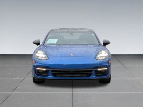 Used 2018 Porsche Panamera 4 AWD/4WD image 9