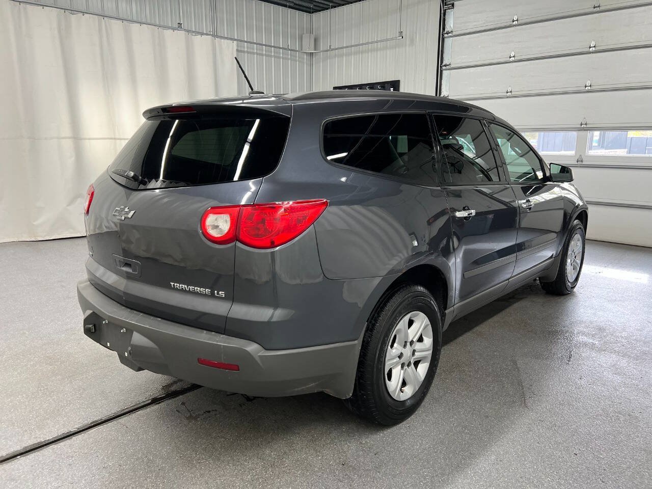 Used 2012 Chevrolet Traverse LS AWD/4WD image 4