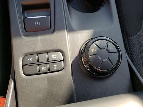 New 2025 Ford Ranger XLT w/ Equipment Group 301A High image 23