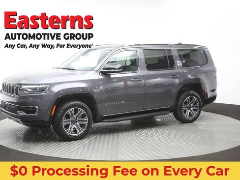 Used 2024 Jeep Wagoneer Series II AWD/4WD image 60