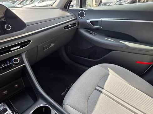 Used 2021 Hyundai Sonata SE FWD image 32