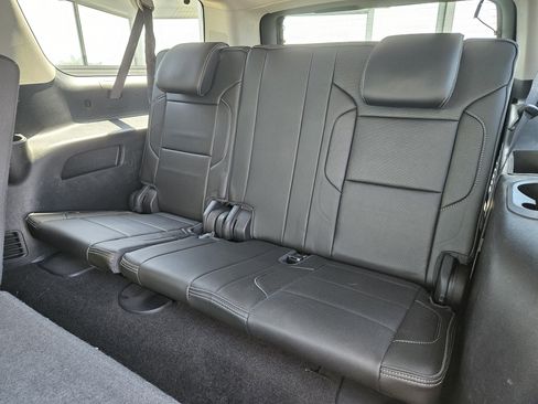 Used 2018 GMC Yukon XL Denali RWD image 30