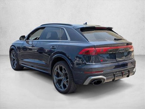 Certified 2025 Audi RS Q8 performance AWD/4WD image 7