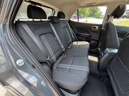 Used 2026 Hyundai Venue SEL FWD image 36