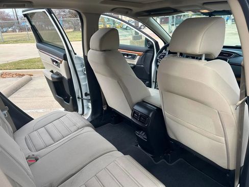 Used 2018 Honda CR-V EX image 12