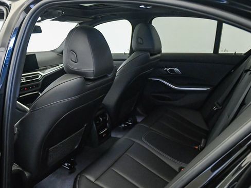 Certified 2023 BMW 330i Sedan image 19