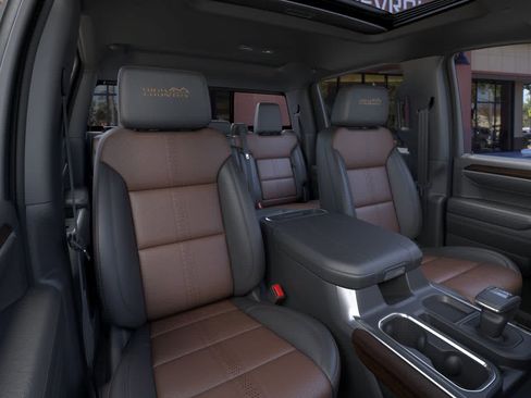 New 2026 Chevrolet Silverado 1500 High Country w/ High Country Premium Package AWD/4WD image 16