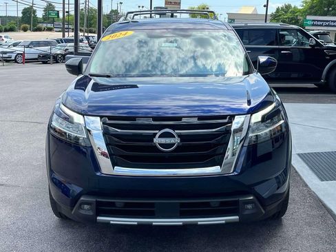 Used 2024 Nissan Pathfinder Platinum w/ Cargo Package AWD/4WD image 8