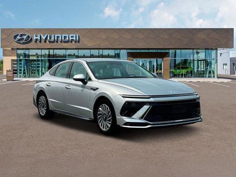 New 2025 Hyundai Sonata SEL image 11