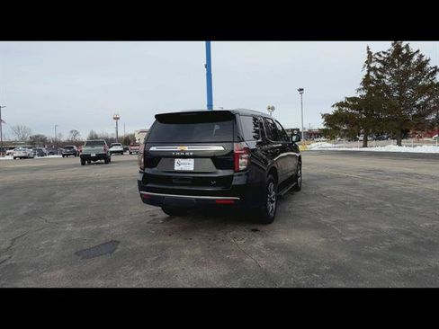 Used 2024 Chevrolet Tahoe LT w/ Luxury Package image 32