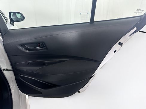 Used 2024 Toyota Corolla LE FWD image 28
