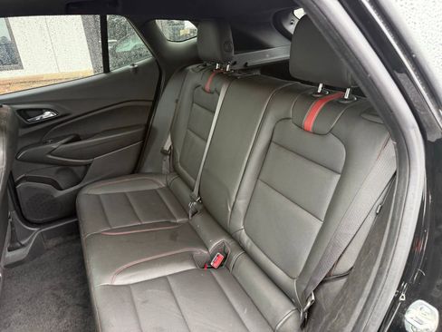 Used 2024 Chevrolet Trax RS w/ Sunroof Package image 4