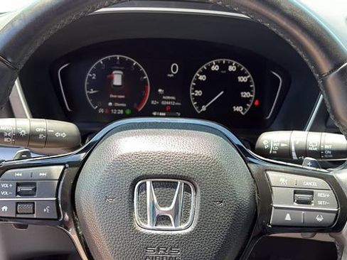 Used 2023 Honda Pilot EX-L image 12