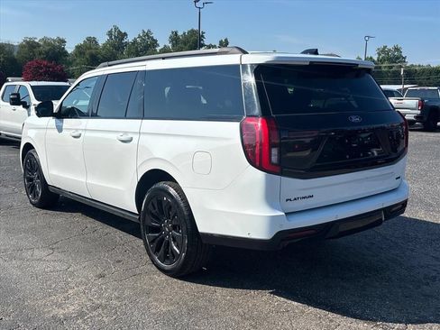 Used 2025 Ford Expedition Max Platinum w/ Stealth Appearance Package AWD/4WD image 5