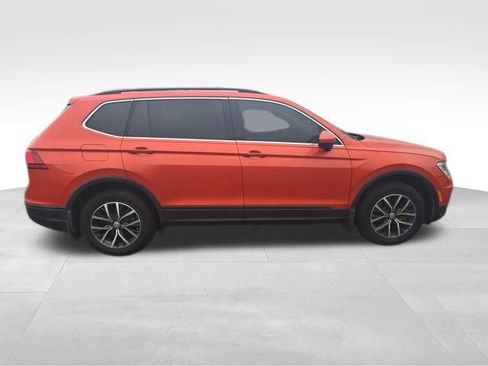 Used 2019 Volkswagen Tiguan SE image 8