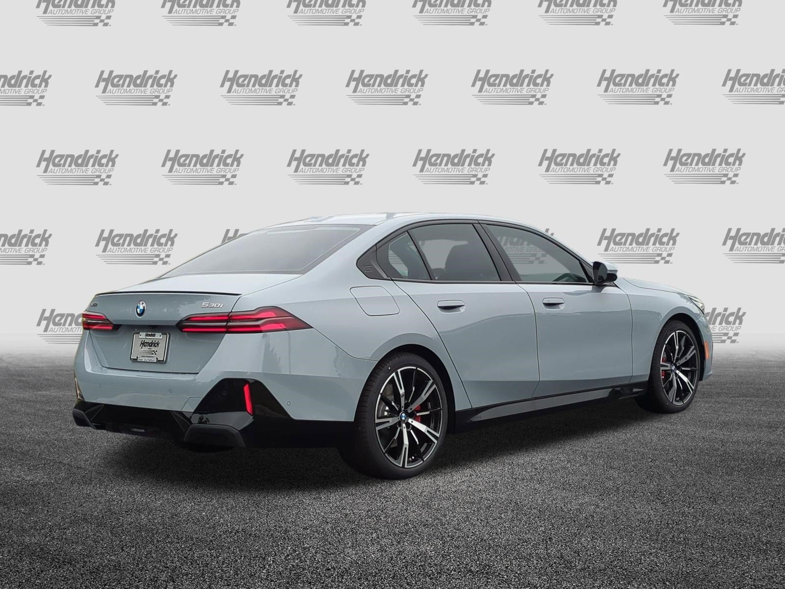 Used 2027 BMW 530i xDrive w/ M Sport Package AWD/4WD image 10