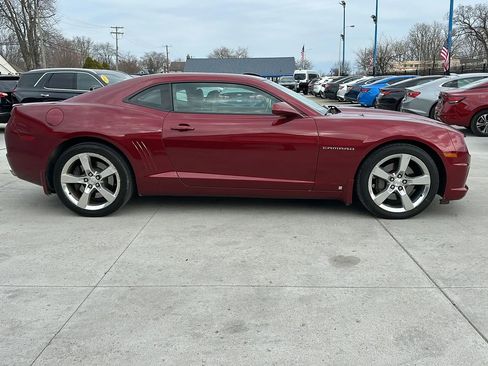 Used 2010 Chevrolet Camaro SS w/ RS Package image 4