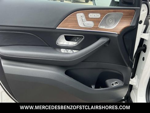 New 2026 Mercedes-Benz GLS 450 4MATIC image 20