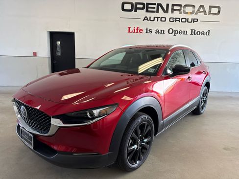 Used 2025 MAZDA CX-30 AWD 2.5 S w/ Select Sport Pkg image 2