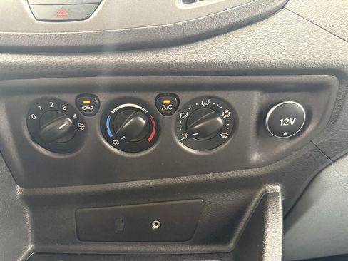 Used 2015 Ford Transit 150 XL image 29