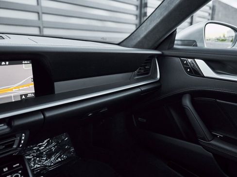 Used 2021 Porsche 911 Turbo S image 64