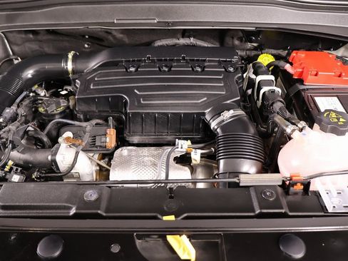 Used 2023 Jeep Renegade Latitude w/ Premium Group image 21