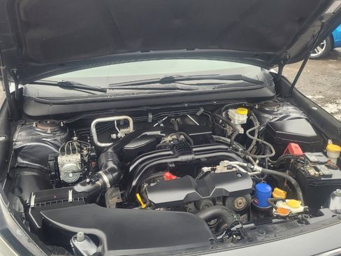 Used 2018 Subaru Outback 2.5i Limited image 43