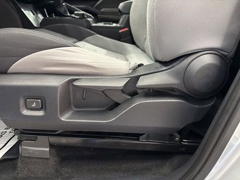 Used 2024 Toyota Tacoma TRD Off-Road image 25