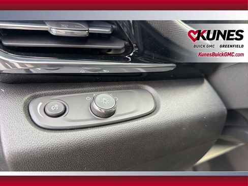 New 2026 Buick Envista Sport Touring w/ Convenience I Package FWD image 18
