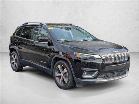 Used 2019 Jeep Cherokee Limited image 3