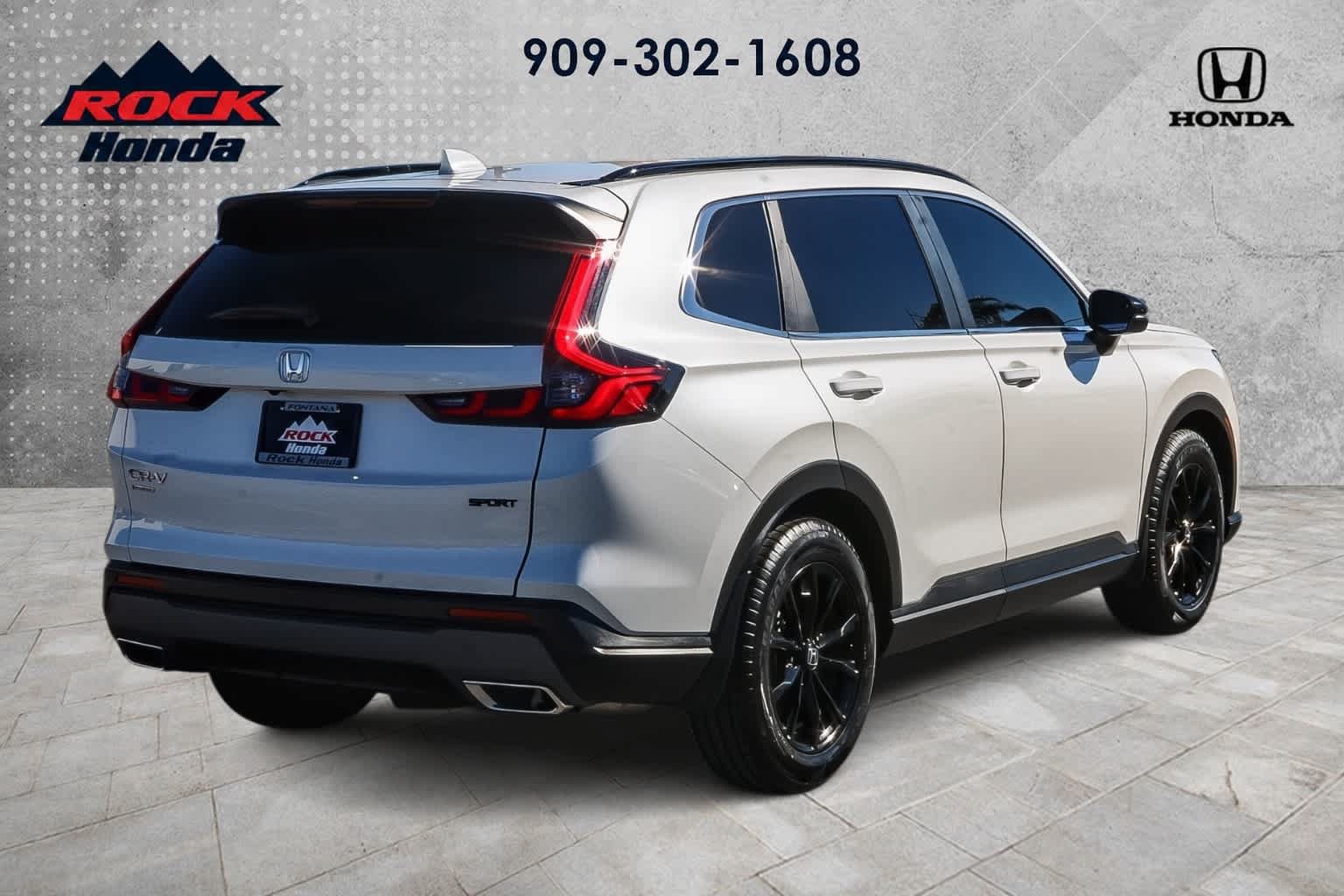 Used 2025 Honda CR-V Sport-L image 4