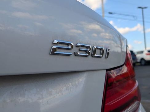 Used 2021 BMW 230i xDrive Convertible w/ Premium Package image 9
