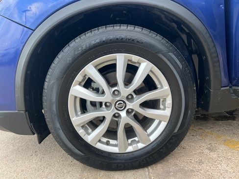 Used 2019 Nissan Rogue SV FWD image 20
