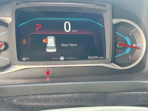 Used 2022 Honda Pilot Black Edition image 12