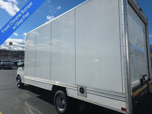 Used 2023 Chevrolet Express 3500 w/ Power Convenience Package image 15