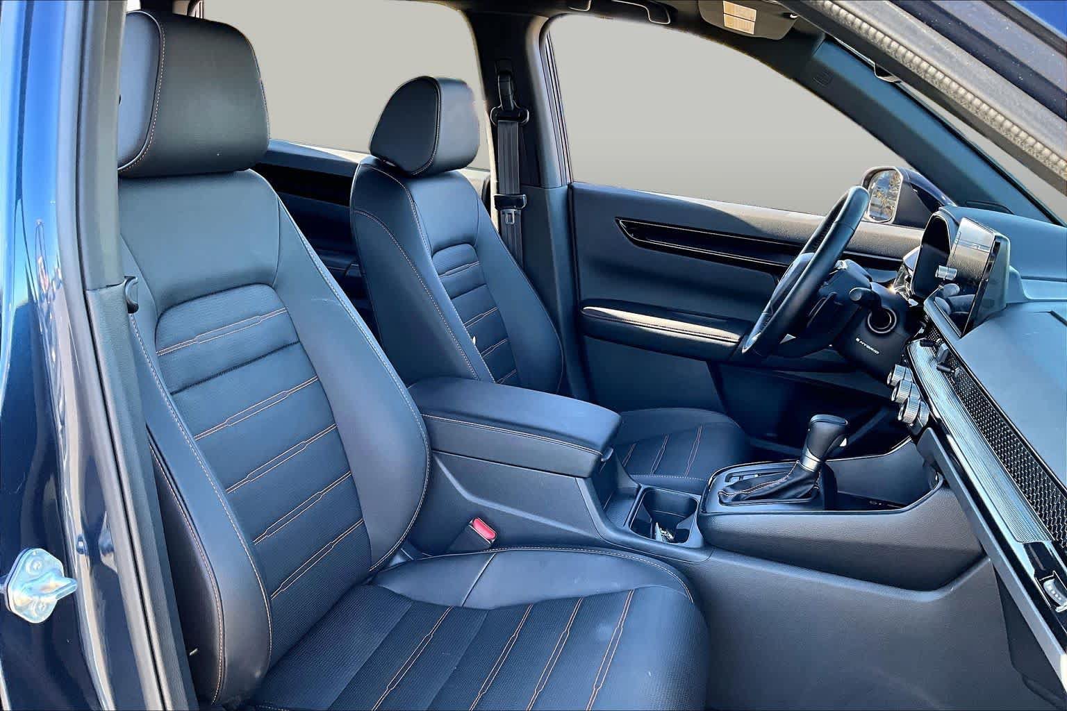 Used 2026 Honda CR-V Sport Touring image 8