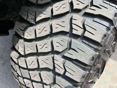 Used 2023 Ford Bronco Big Bend w/ Sasquatch Package AWD/4WD image 12