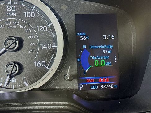 Used 2022 Toyota Corolla LE FWD image 5