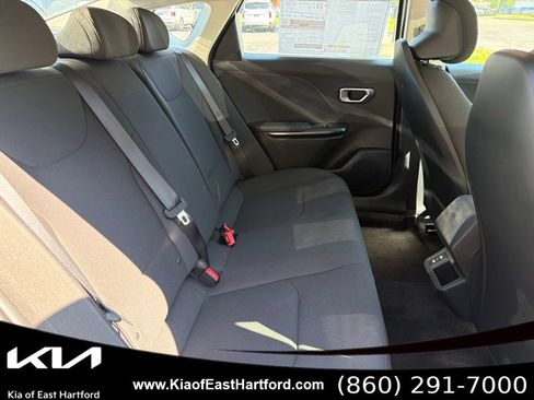 New 2026 Kia K4 FWD image 13