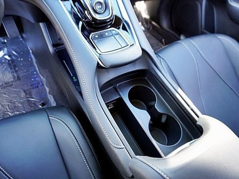 Used 2023 Acura RDX w/ Technology Package image 32