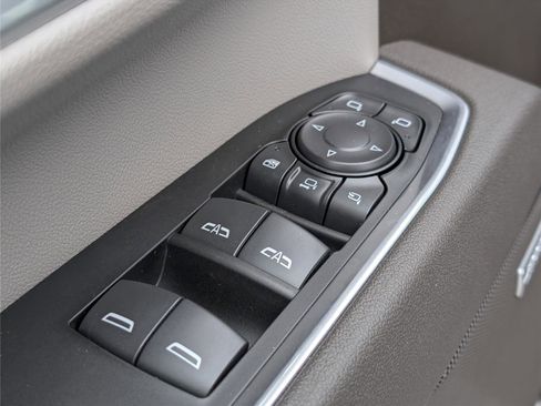 New 2026 GMC Sierra 2500 SLT w/ SLT Premium Package image 30