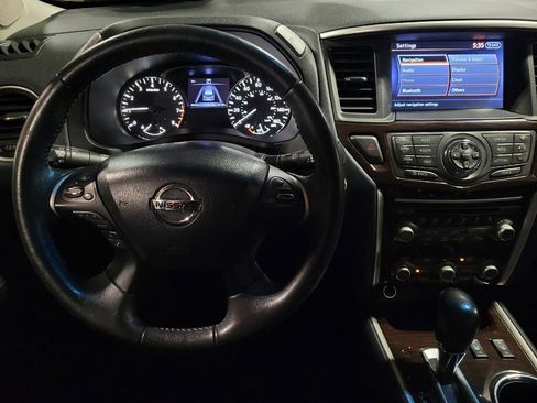Used 2016 Nissan Pathfinder SL w/ SL Premium Package FWD image 22