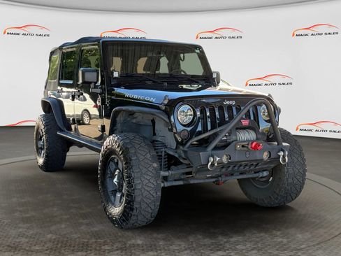 Used 2013 Jeep Wrangler Unlimited Rubicon w/ Connectivity Group AWD/4WD image 5