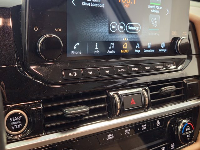 Used 2024 Nissan Pathfinder Platinum AWD/4WD image 26